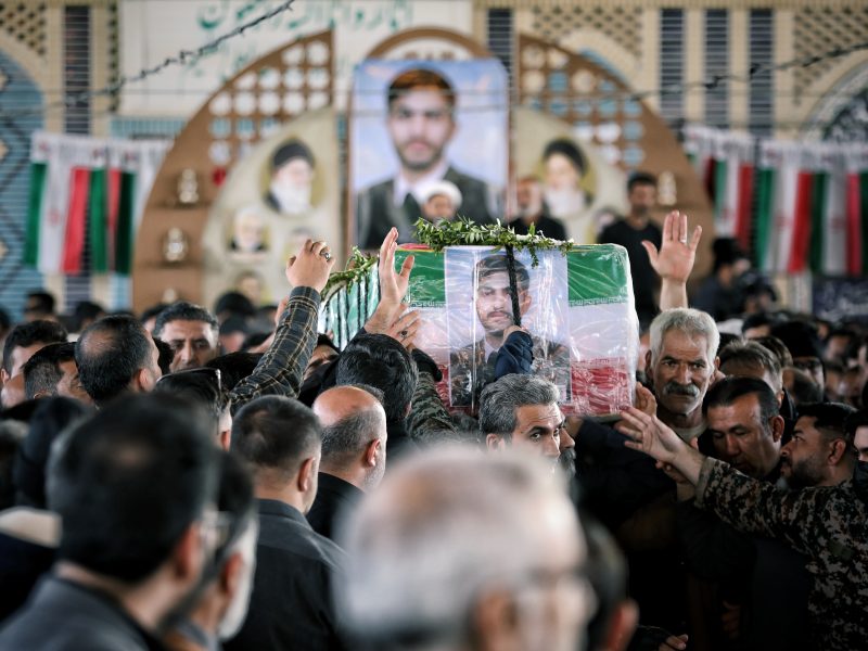 آیین تشییع و تدفین پیکر شهید مهدی رضازاده