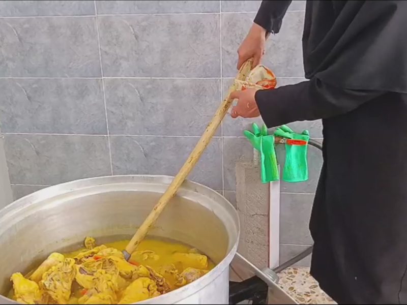 بانوان جهرمی پای کار انقلاب